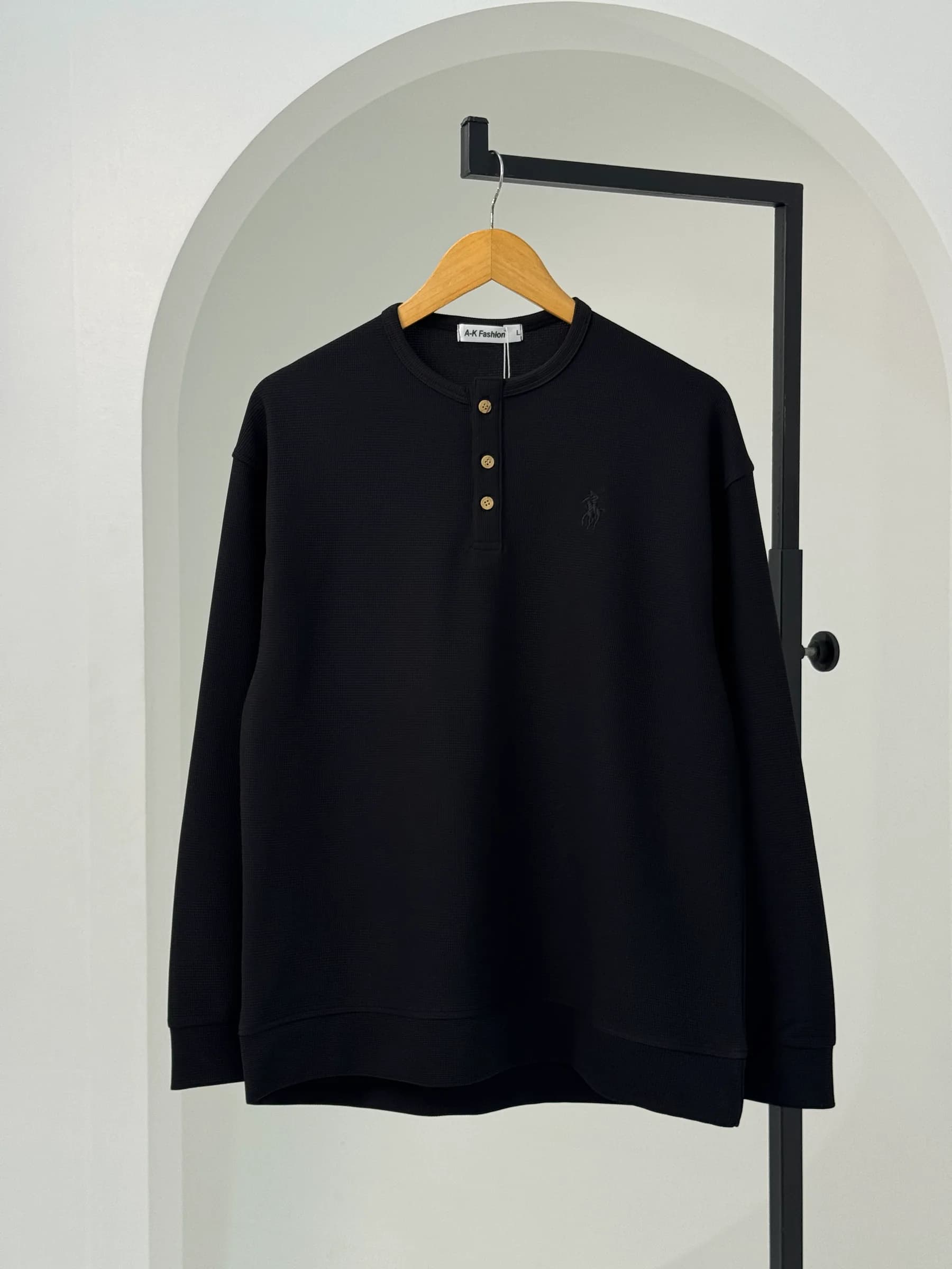 Henley Long Sleeve T-Shirt – Black